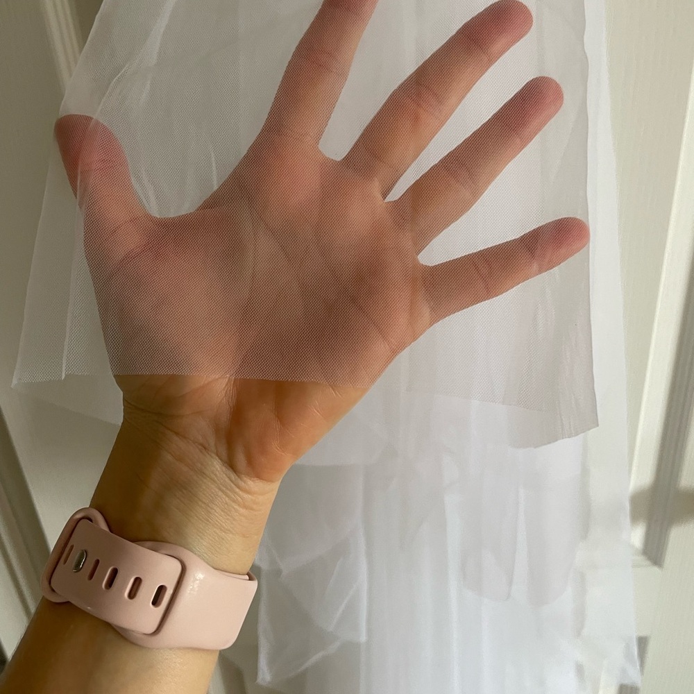 Floor-Length White Wedding Veil with Blusher - Picture 10 of 10